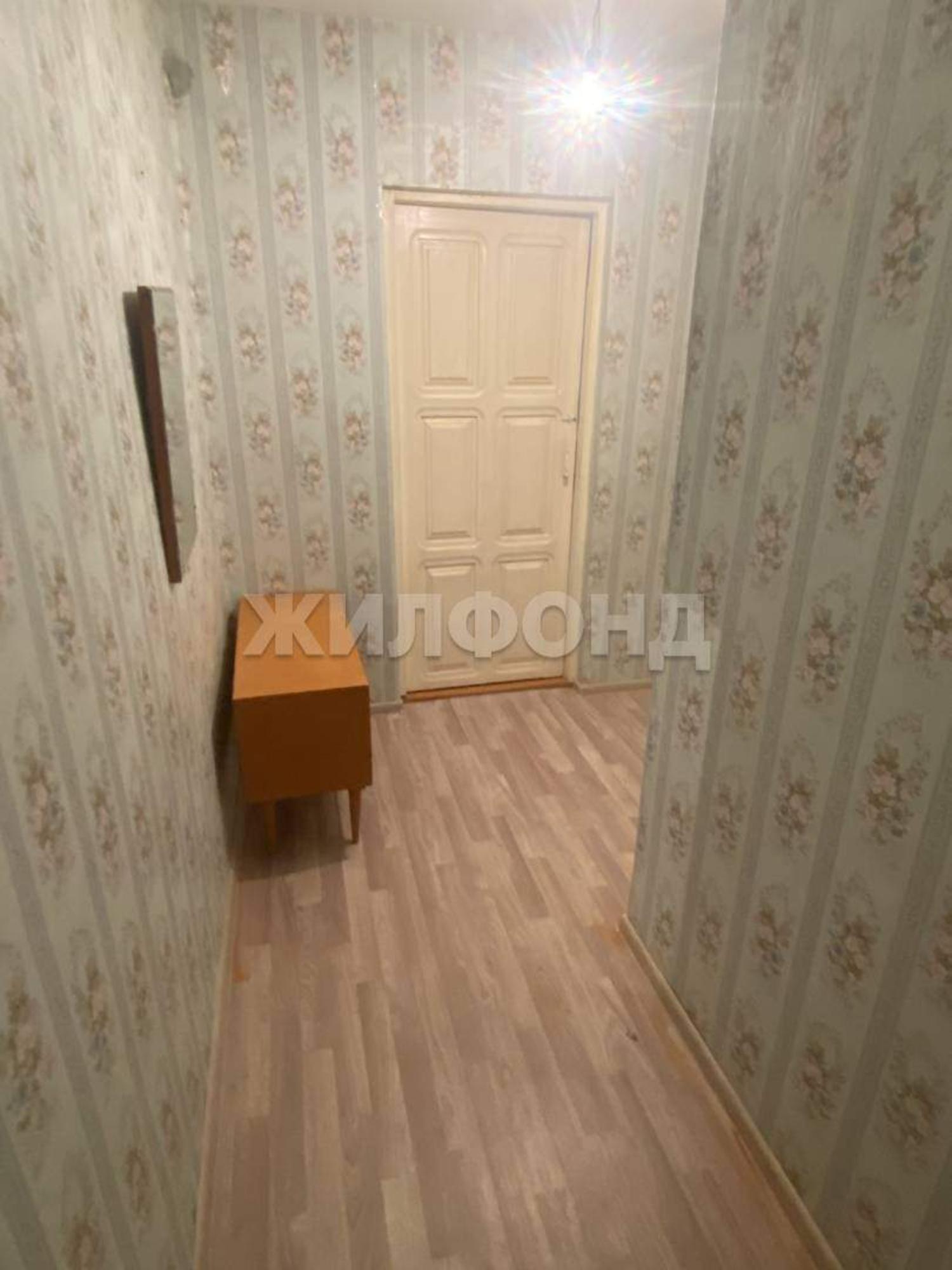 Купить квартиру за 3 000 000 рублей на 11 микрорайон, д.48