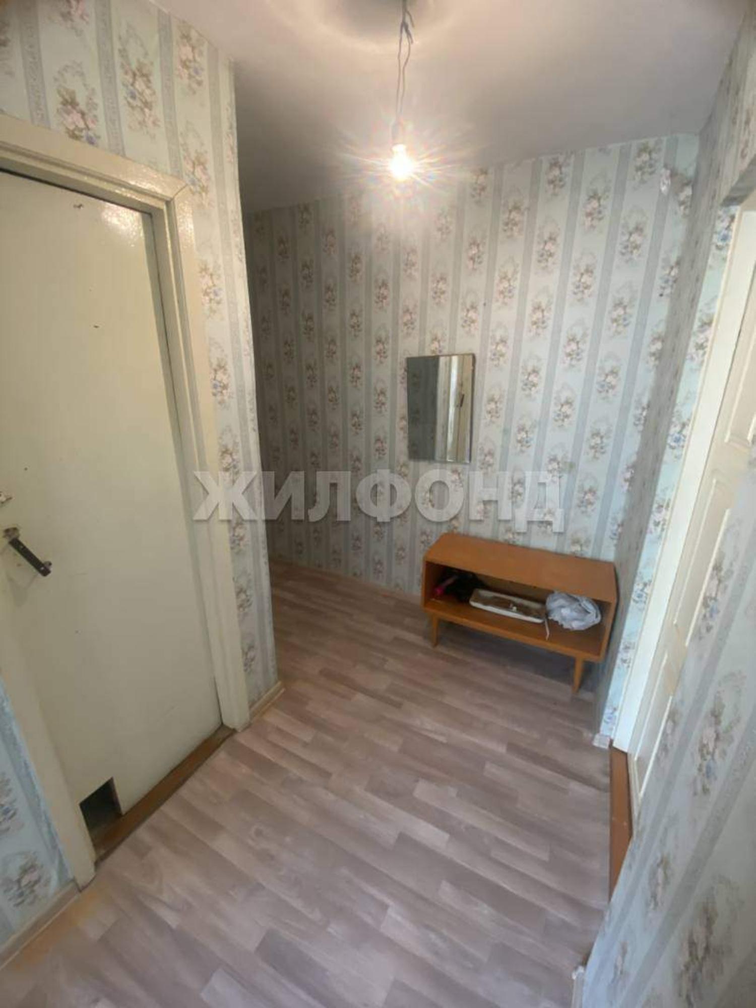 Купить квартиру за 3 000 000 рублей на 11 микрорайон, д.48