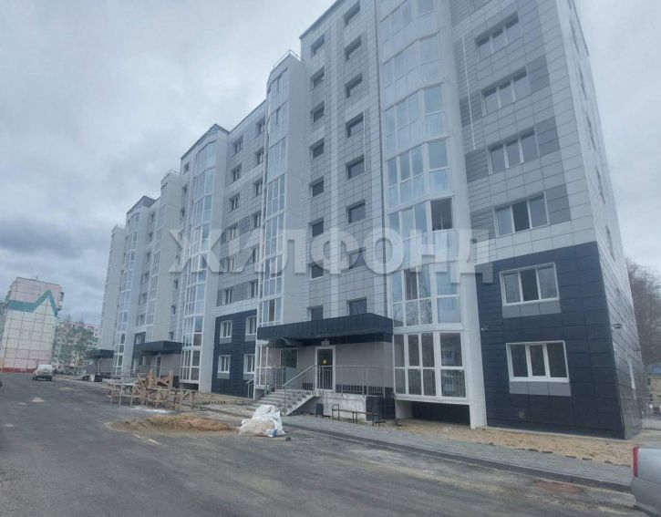 3-комн квартира 6-й микрорайон, д.17