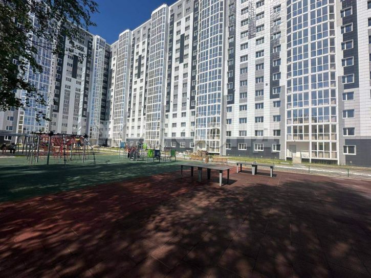 3-комн квартира 4-й микрорайон, д.4/1