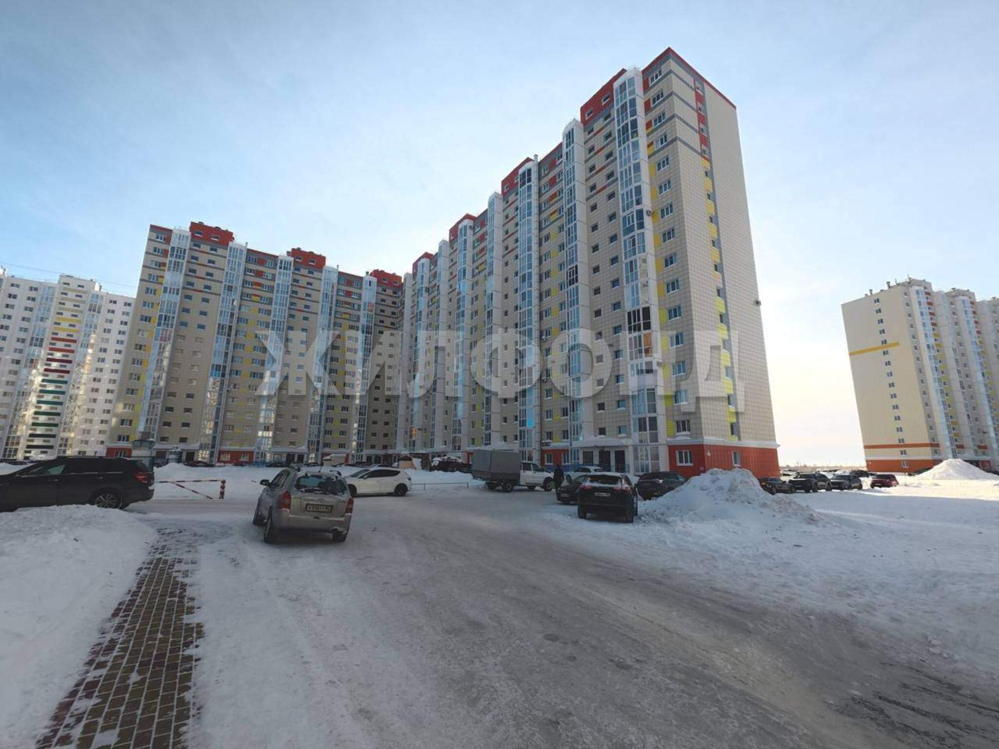 Купить квартиру за 4 800 000 рублей на 17-й микрорайон, д.1/2