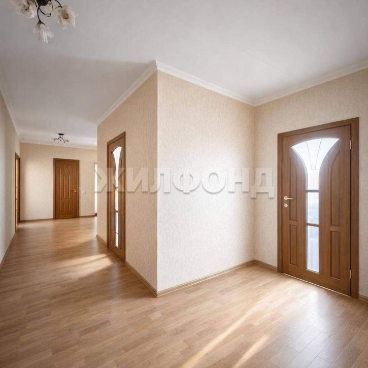 3-комн квартира 16-й микрорайон, д.35