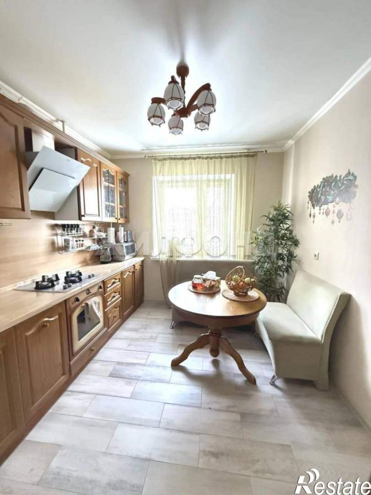 3-комн квартира 5-й микрорайон, д.3