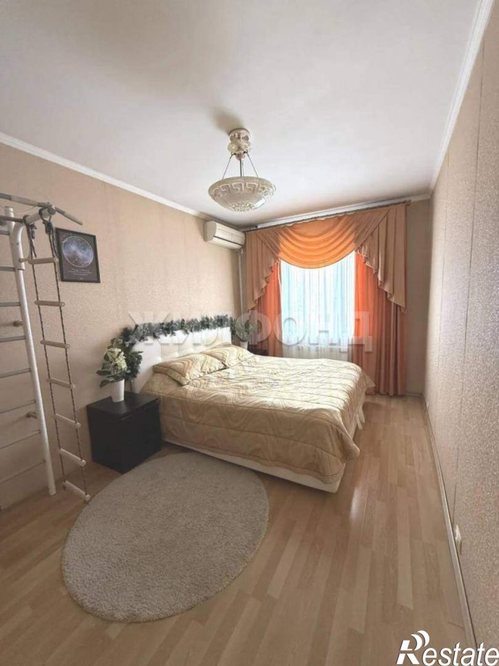 3-комн квартира 5-й микрорайон, д.3