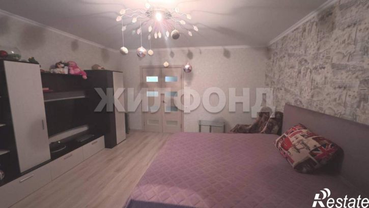 3-комн квартира 15-й микрорайон, д.10