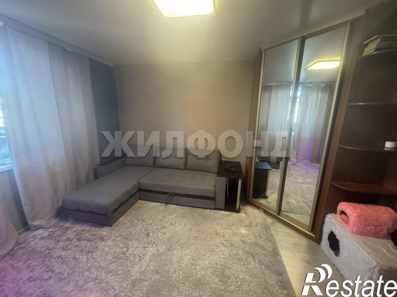 Купить квартиру за 4 590 000 рублей на 12 микрорайон, д.49