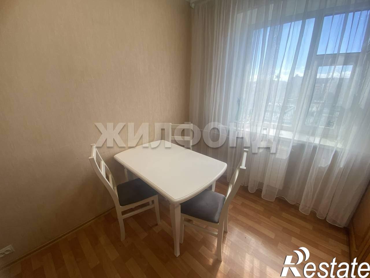 Купить квартиру за 4 499 000 рублей на 9-й микрорайон, д.8