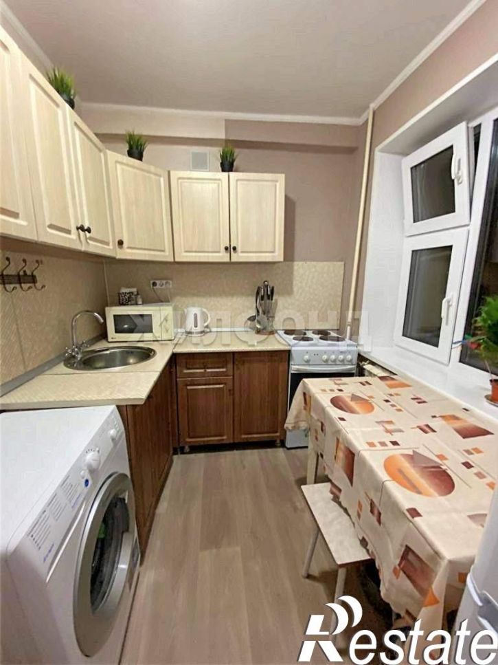 1-комн квартира 8-й микрорайон, д.5