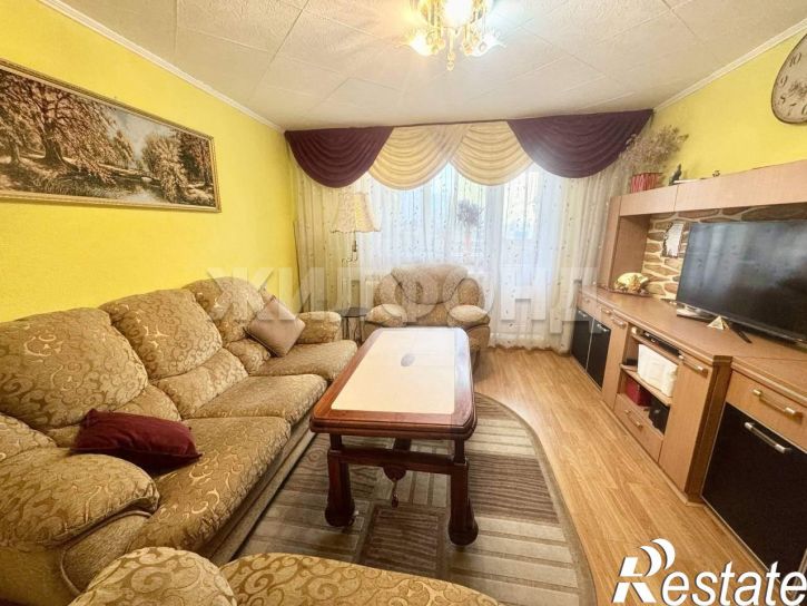 2-комн квартира 13-й микрорайон, д.44
