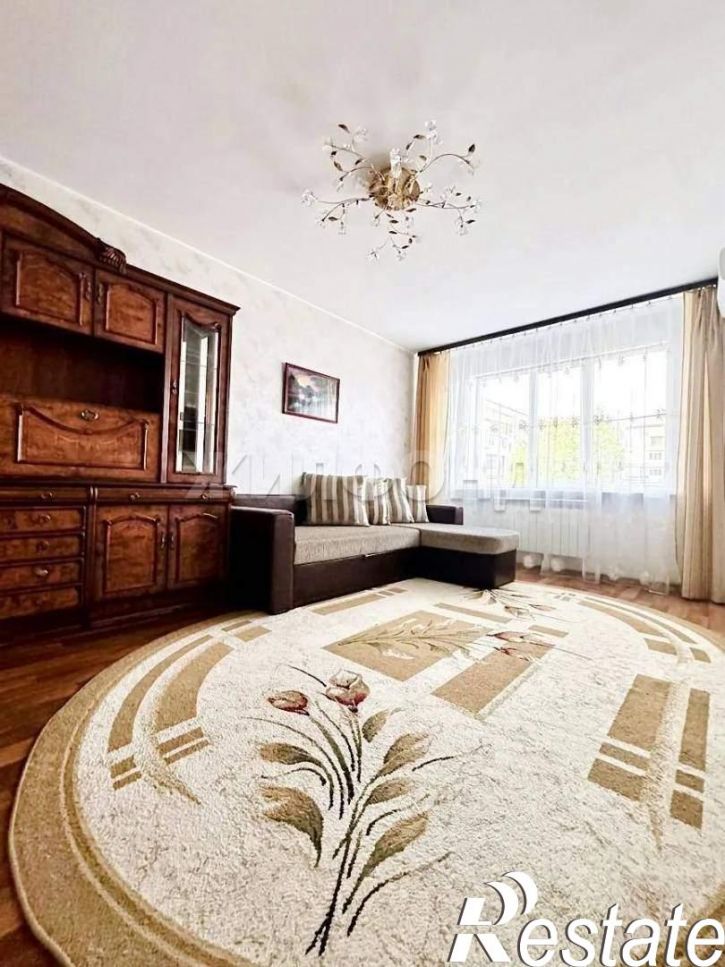 3-комн квартира 16А микрорайон, д.75