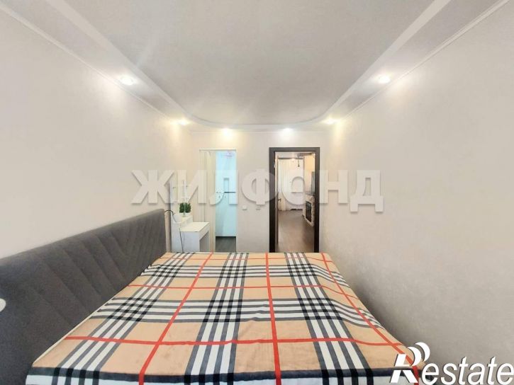3-комн квартира 8А микрорайон, д.38