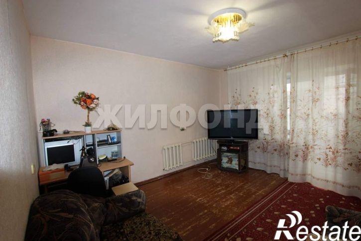 3-комн квартира 11Б микрорайон, д.10