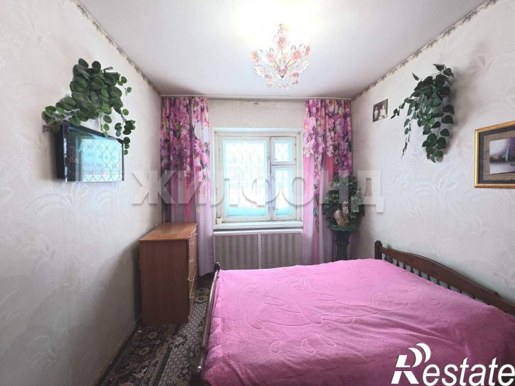 3-комн квартира 12 микрорайон, д.28