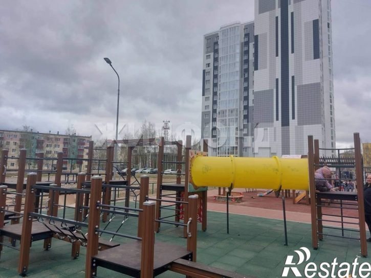 3-комн квартира 5-й микрорайон, д.39