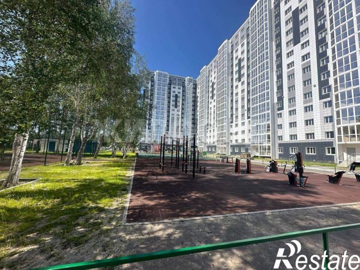 3-комн квартира 4-й микрорайон, д.22