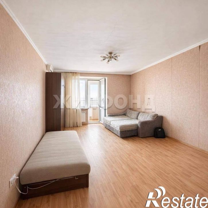 3-комн квартира 16-й микрорайон, д.35