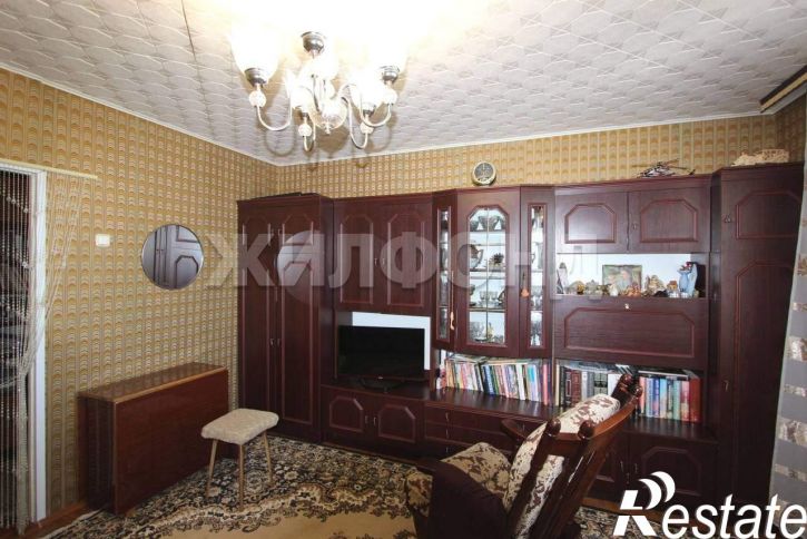 3-комн квартира 16-й микрорайон, д.25