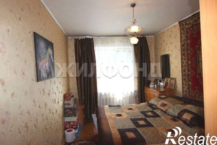 3-комн квартира 16-й микрорайон, д.25