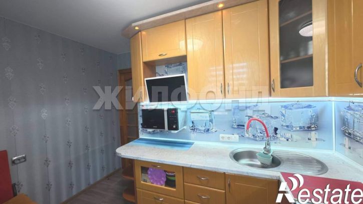 3-комн квартира 12 микрорайон, д.41