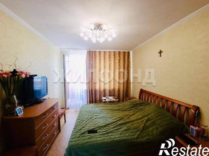 3-комн квартира 8А микрорайон, д.33