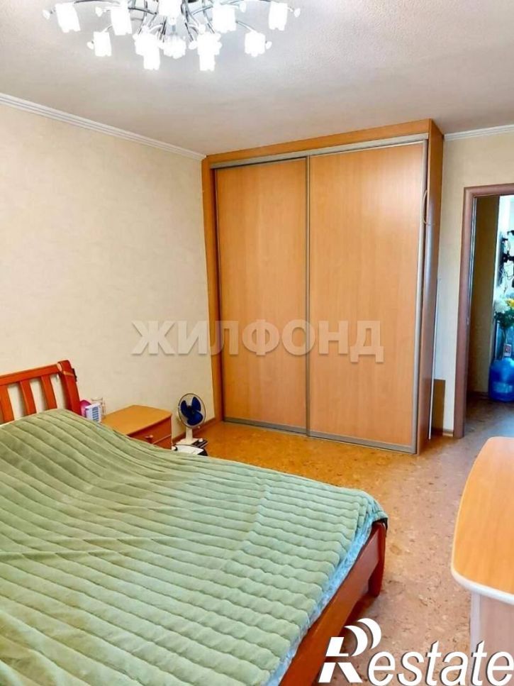 3-комн квартира 8А микрорайон, д.33