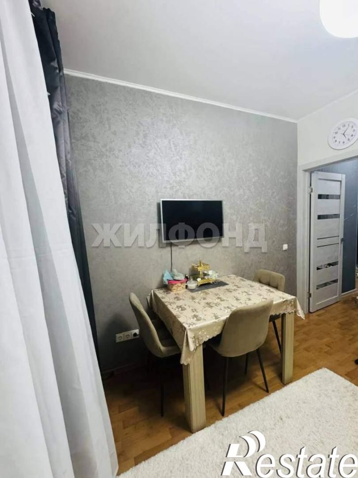 2-комн квартира 15-й микрорайон, д.8